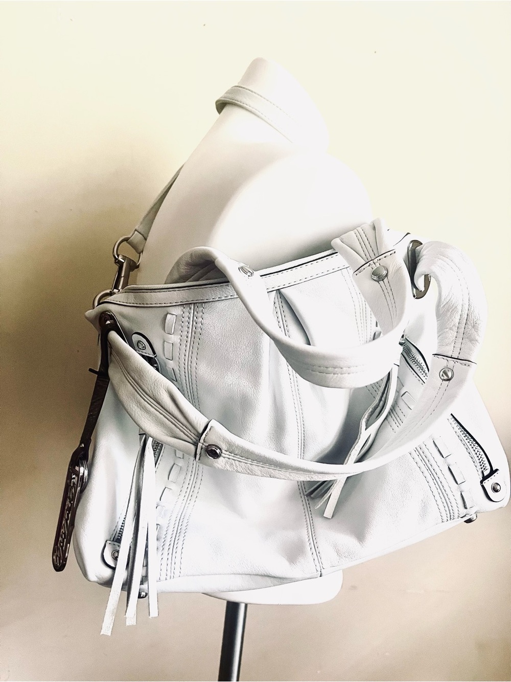 Genuine Leather Moto style satchel -White -Excellent Condition - Picture 5 of 7